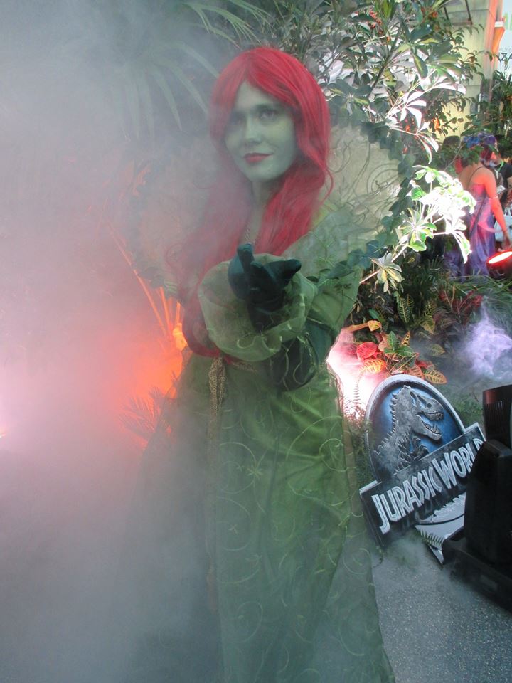 kate nycc poison ivy cosplay